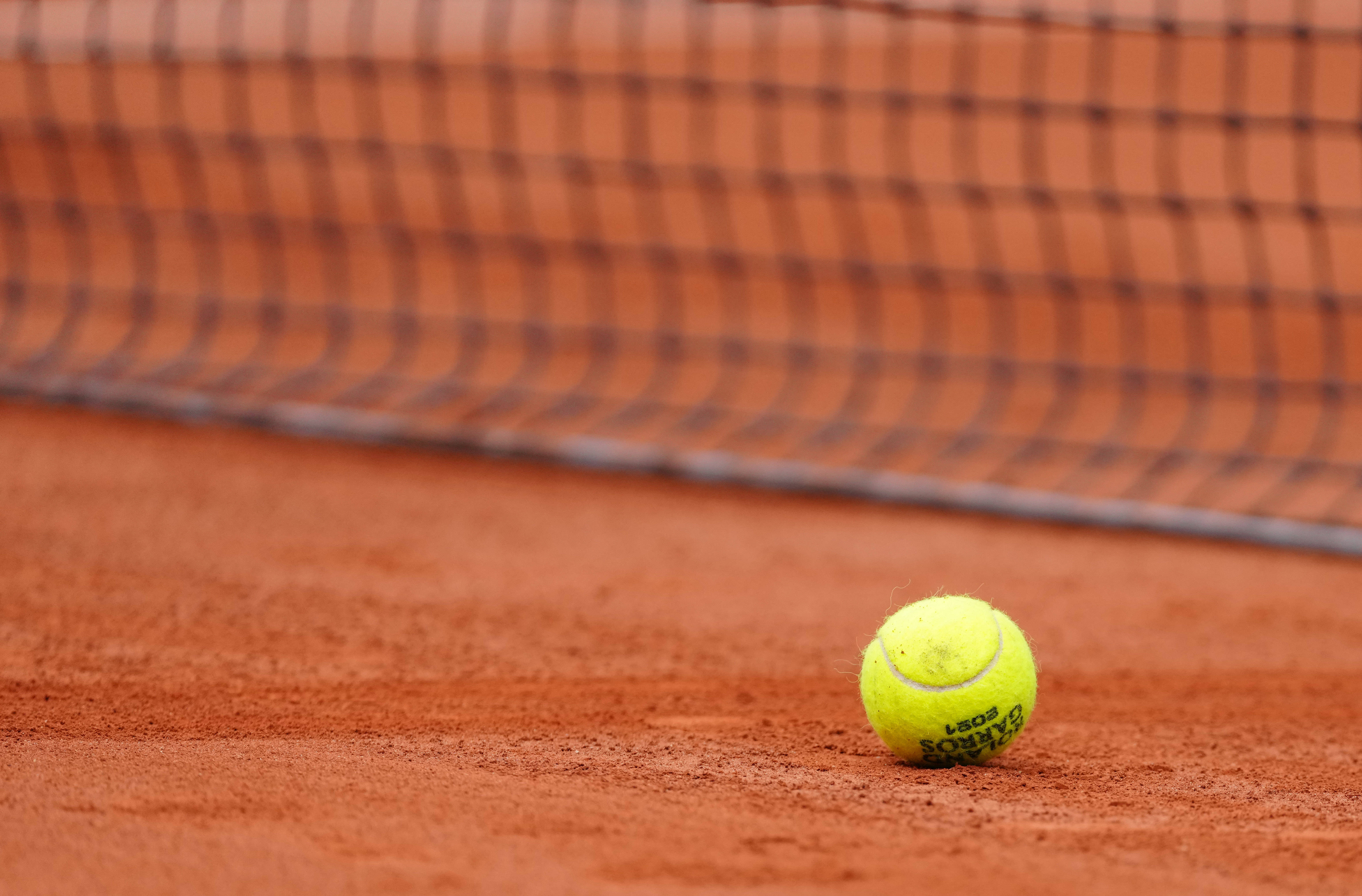 北京首钢与 北京首钢与