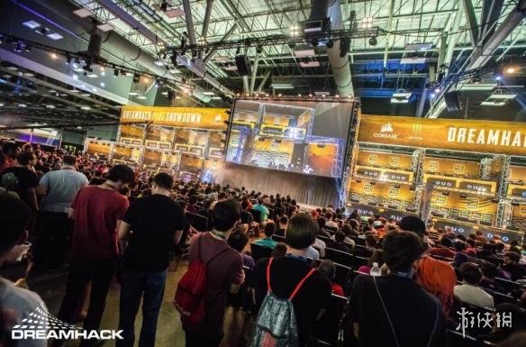 众关注的焦 众关注的焦