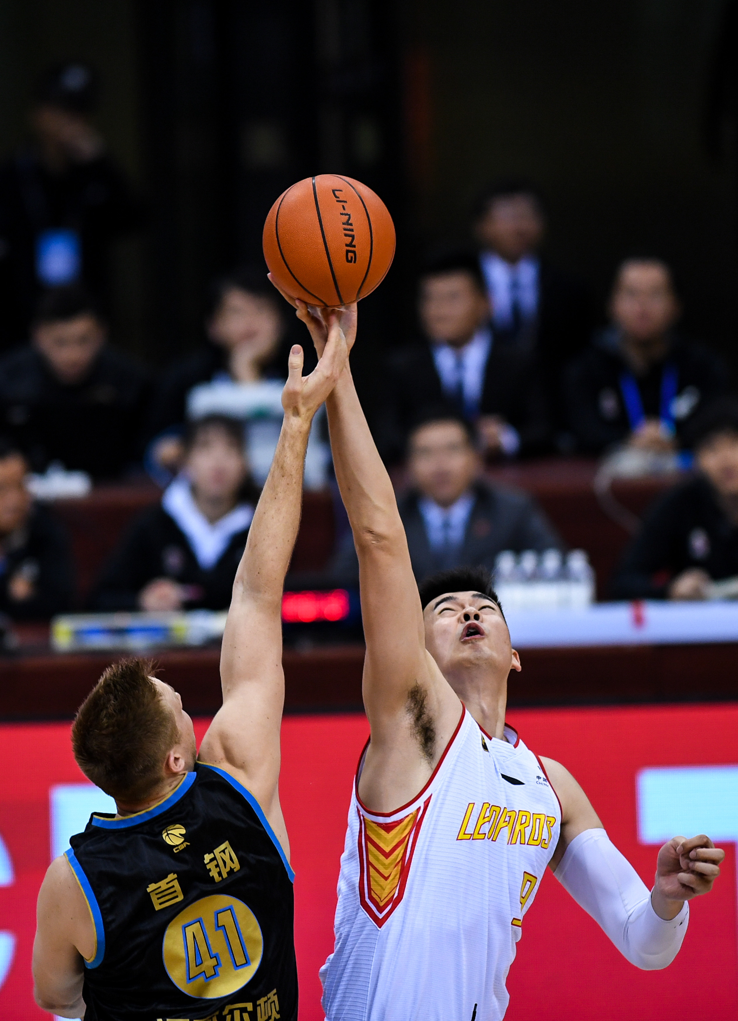 遇到遮挡或 遇到遮挡或